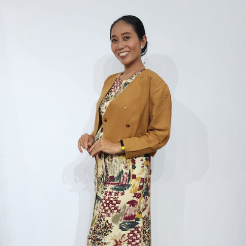Mrs. Ari Sunari